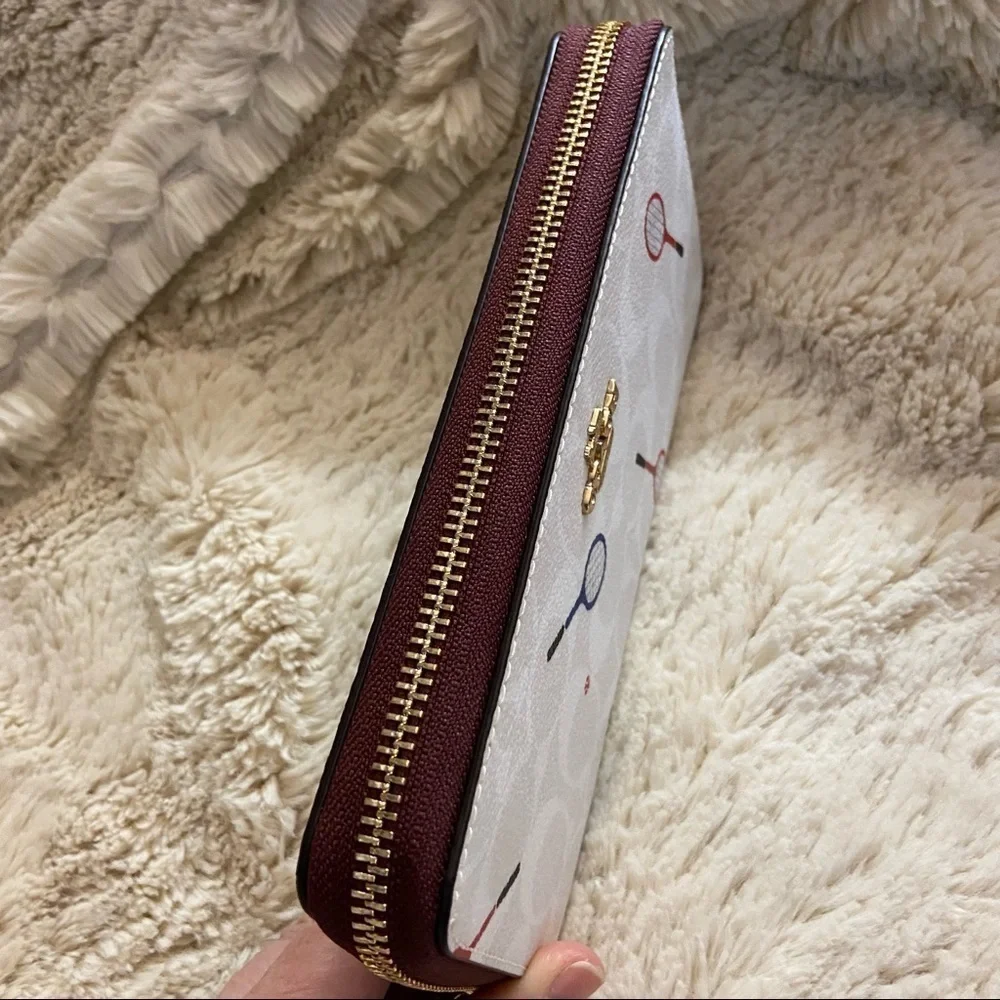 NWT Coach Tennis Racquet Long Zip Around Wallet in Signature White Canvas